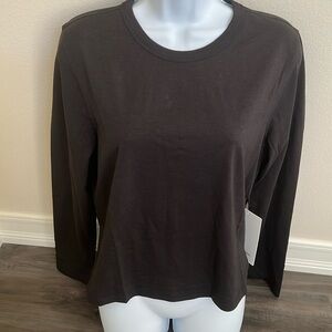 Lululemon athletica long sleeve t-shirt; brand new with tags